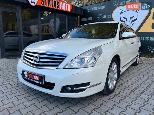 Ниссан Теана 2011 в Хмельницком на Automoto.ua Белый Ниссан Теана, объемом двигателя 2.5 л и пробегом 137 тыс. км за 9900 $, фото 2 на Automoto.ua
