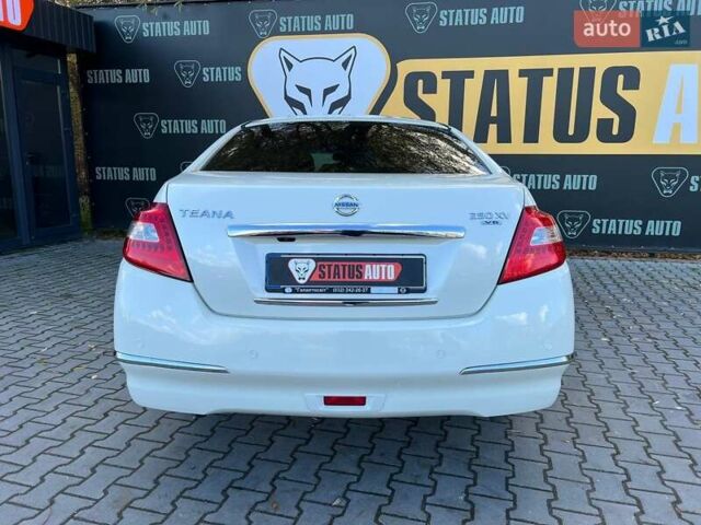 Ниссан Теана 2011 в Хмельницком на Automoto.ua Белый Ниссан Теана, объемом двигателя 2.5 л и пробегом 137 тыс. км за 9900 $, фото 6 на Automoto.ua
