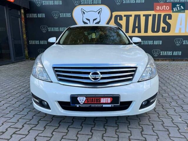 Ниссан Теана 2011 в Хмельницком на Automoto.ua Белый Ниссан Теана, объемом двигателя 2.5 л и пробегом 137 тыс. км за 9900 $, фото 1 на Automoto.ua