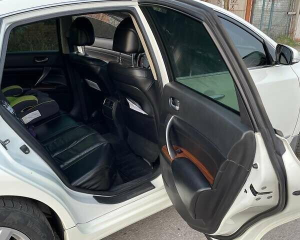Белый Ниссан Теана, объемом двигателя 2.5 л и пробегом 150 тыс. км за 10000 $, фото 27 на Automoto.ua