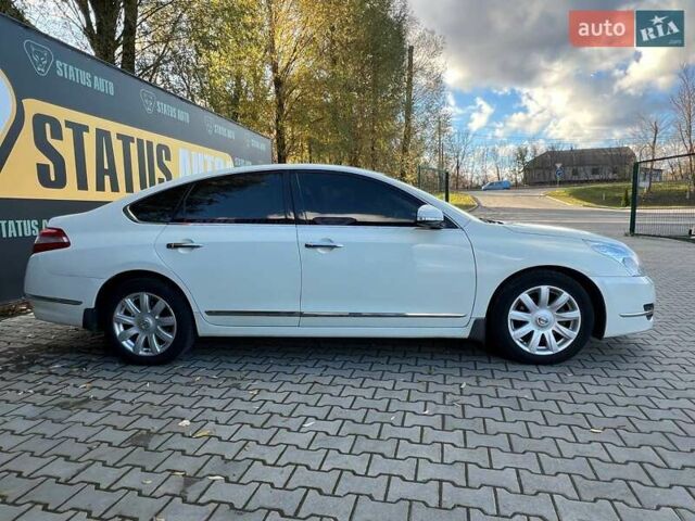 Ниссан Теана 2011 в Хмельницком на Automoto.ua Белый Ниссан Теана, объемом двигателя 2.5 л и пробегом 137 тыс. км за 9900 $, фото 4 на Automoto.ua