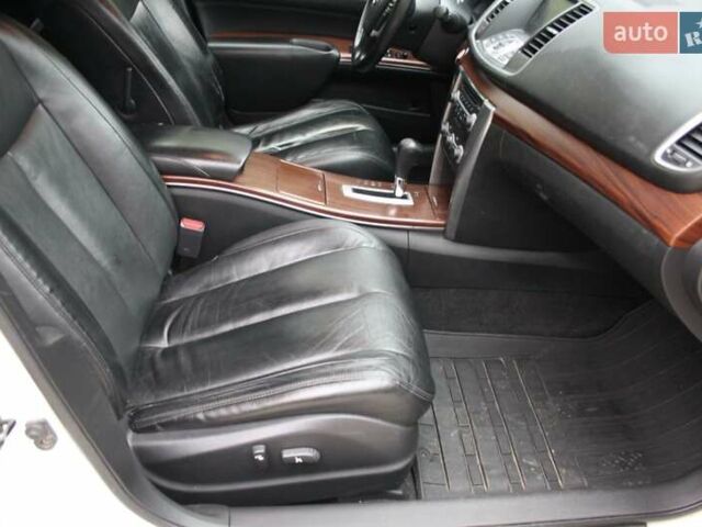 Белый Ниссан Теана, объемом двигателя 2.5 л и пробегом 198 тыс. км за 7999 $, фото 16 на Automoto.ua