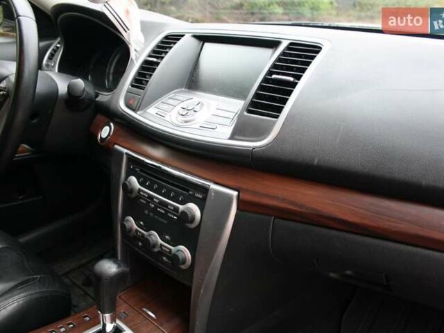 Белый Ниссан Теана, объемом двигателя 2.5 л и пробегом 198 тыс. км за 7999 $, фото 14 на Automoto.ua