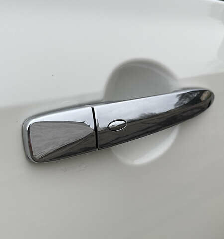 Белый Ниссан Теана, объемом двигателя 2.5 л и пробегом 239 тыс. км за 7700 $, фото 11 на Automoto.ua