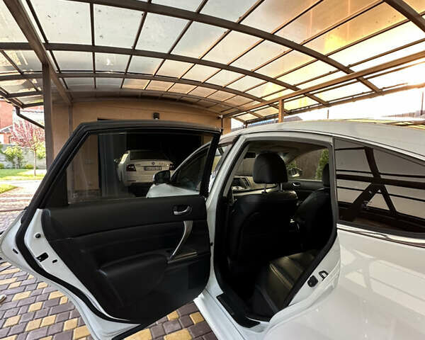 Ниссан Теана 2013 в Одессе на Automoto.ua Белый Ниссан Теана, объемом двигателя 2.5 л и пробегом 158 тыс. км за 8500 $, фото 7 на Automoto.ua