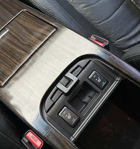 Белый Ниссан Теана, объемом двигателя 2.5 л и пробегом 239 тыс. км за 7700 $, фото 16 на Automoto.ua