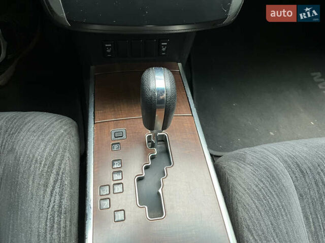 Бежевый Ниссан Теана, объемом двигателя 2.35 л и пробегом 155 тыс. км за 5700 $, фото 17 на Automoto.ua