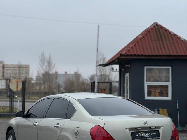 Бежевий Ніссан Теана, об'ємом двигуна 0 л та пробігом 304 тис. км за 4350 $, фото 5 на Automoto.ua