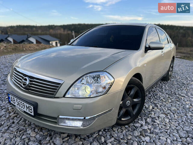 Бежевый Ниссан Теана, объемом двигателя 3.5 л и пробегом 359 тыс. км за 5800 $, фото 7 на Automoto.ua