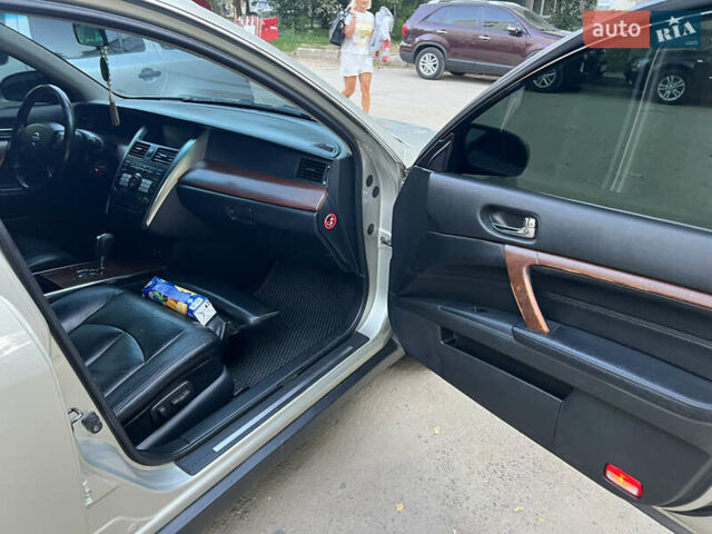 Бежевый Ниссан Теана, объемом двигателя 3.5 л и пробегом 359 тыс. км за 5800 $, фото 35 на Automoto.ua