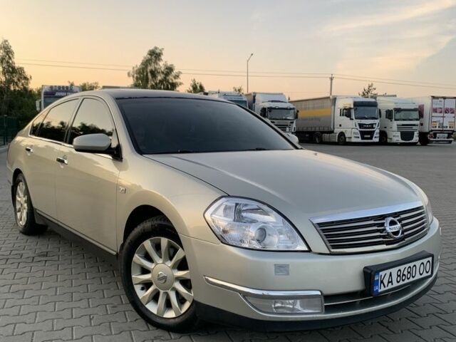 Бежевый Ниссан Теана, объемом двигателя 2.3 л и пробегом 355 тыс. км за 6200 $, фото 4 на Automoto.ua