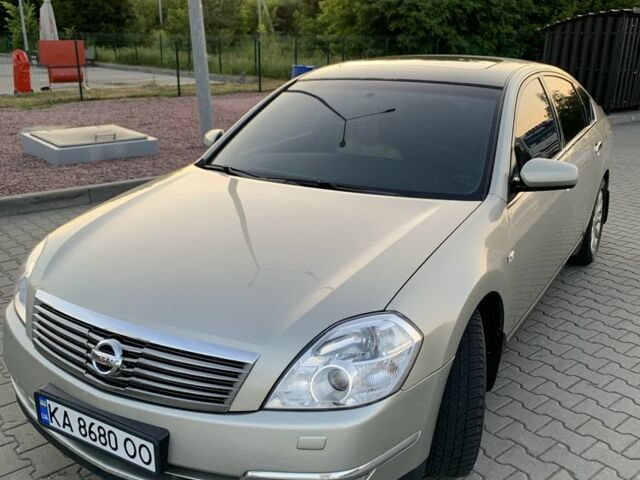 Бежевый Ниссан Теана, объемом двигателя 2.3 л и пробегом 355 тыс. км за 6200 $, фото 5 на Automoto.ua