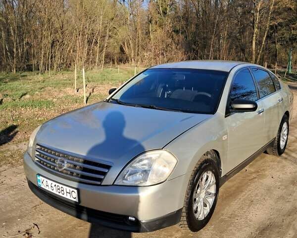 Бежевый Ниссан Теана, объемом двигателя 2 л и пробегом 295 тыс. км за 4500 $, фото 6 на Automoto.ua