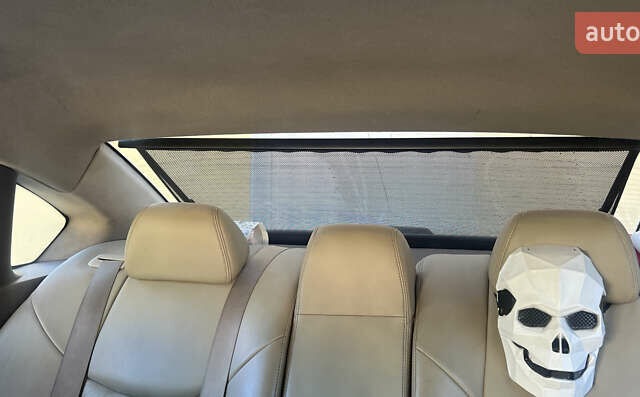 Бежевый Ниссан Теана, объемом двигателя 2.3 л и пробегом 350 тыс. км за 6300 $, фото 3 на Automoto.ua