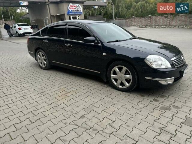 Чорний Ніссан Теана, об'ємом двигуна 3.5 л та пробігом 280 тис. км за 4150 $, фото 2 на Automoto.ua