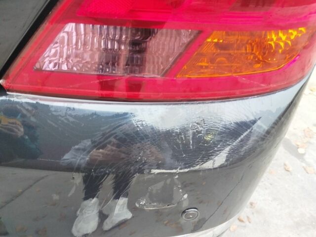 Черный Ниссан Теана, объемом двигателя 2 л и пробегом 250 тыс. км за 4100 $, фото 5 на Automoto.ua