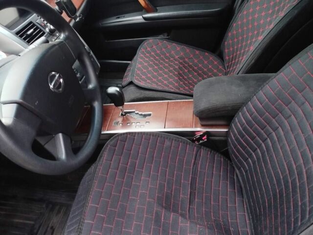 Черный Ниссан Теана, объемом двигателя 2 л и пробегом 250 тыс. км за 4100 $, фото 10 на Automoto.ua