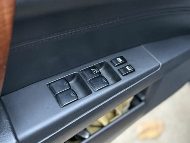 Черный Ниссан Теана, объемом двигателя 2.3 л и пробегом 334 тыс. км за 5500 $, фото 11 на Automoto.ua