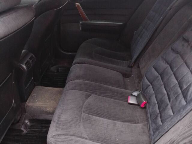 Черный Ниссан Теана, объемом двигателя 2 л и пробегом 250 тыс. км за 4100 $, фото 13 на Automoto.ua