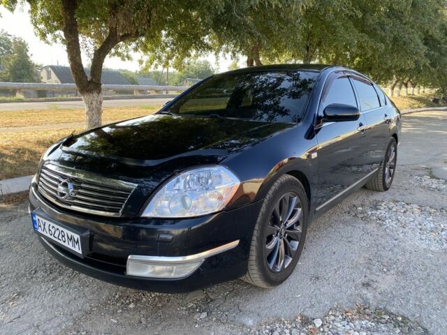 Чорний Ніссан Теана, об'ємом двигуна 3.5 л та пробігом 223 тис. км за 5800 $, фото 2 на Automoto.ua