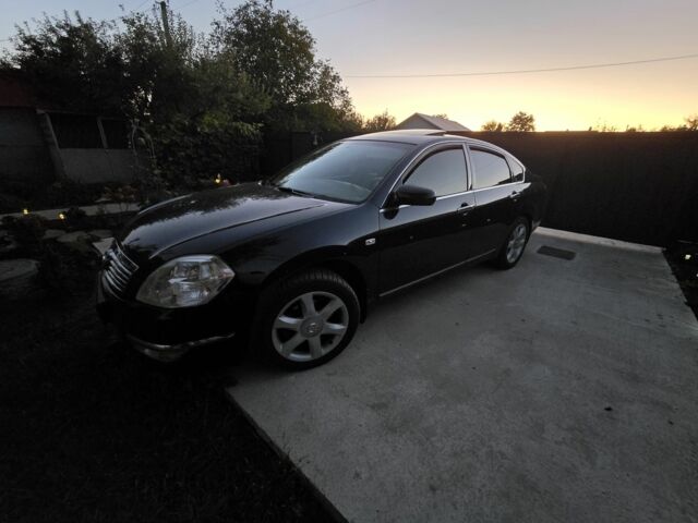 Черный Ниссан Теана, объемом двигателя 3.5 л и пробегом 301 тыс. км за 6900 $, фото 7 на Automoto.ua