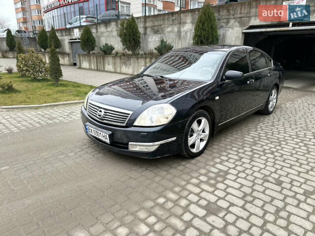 Черный Ниссан Теана, объемом двигателя 3.5 л и пробегом 315 тыс. км за 4500 $, фото 19 на Automoto.ua