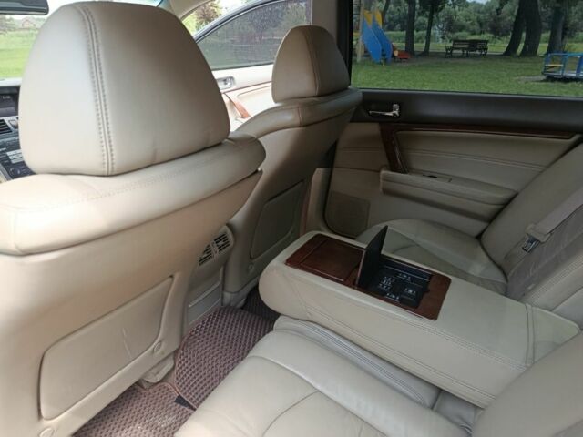 Черный Ниссан Теана, объемом двигателя 3.5 л и пробегом 240 тыс. км за 4500 $, фото 2 на Automoto.ua