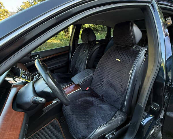 Черный Ниссан Теана, объемом двигателя 2.3 л и пробегом 225 тыс. км за 5500 $, фото 10 на Automoto.ua