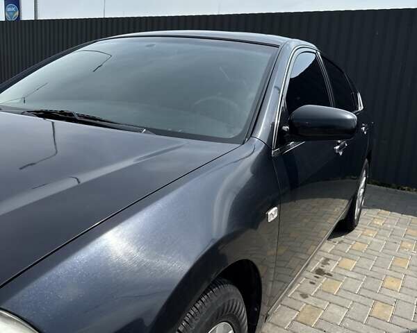 Черный Ниссан Теана, объемом двигателя 2.35 л и пробегом 181 тыс. км за 6300 $, фото 8 на Automoto.ua