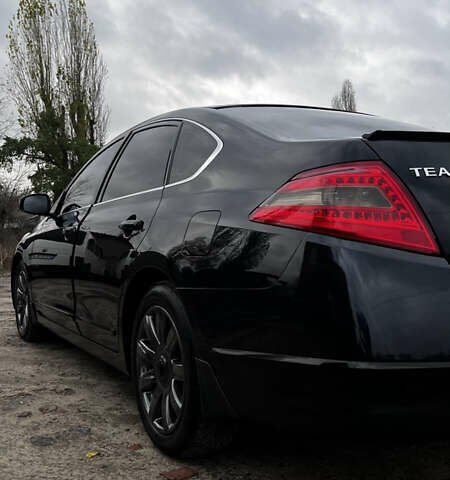 Черный Ниссан Теана, объемом двигателя 3.5 л и пробегом 215 тыс. км за 7700 $, фото 7 на Automoto.ua