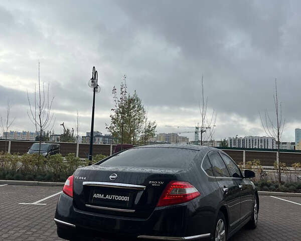 Черный Ниссан Теана, объемом двигателя 2.5 л и пробегом 265 тыс. км за 5990 $, фото 16 на Automoto.ua