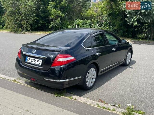 Чорний Ніссан Теана, об'ємом двигуна 2.5 л та пробігом 223 тис. км за 7300 $, фото 5 на Automoto.ua