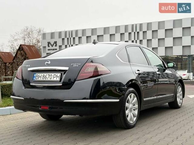 Черный Ниссан Теана, объемом двигателя 2.5 л и пробегом 197 тыс. км за 6999 $, фото 10 на Automoto.ua