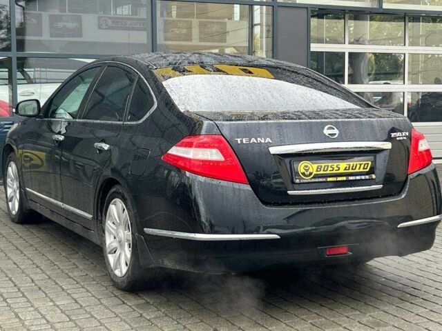 Чорний Ніссан Теана, об'ємом двигуна 2.5 л та пробігом 220 тис. км за 7900 $, фото 3 на Automoto.ua