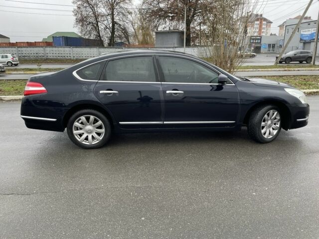 Черный Ниссан Теана, объемом двигателя 2.5 л и пробегом 241 тыс. км за 7000 $, фото 5 на Automoto.ua