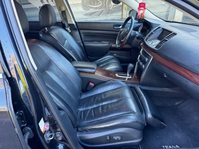 Черный Ниссан Теана, объемом двигателя 2.5 л и пробегом 190 тыс. км за 6400 $, фото 4 на Automoto.ua