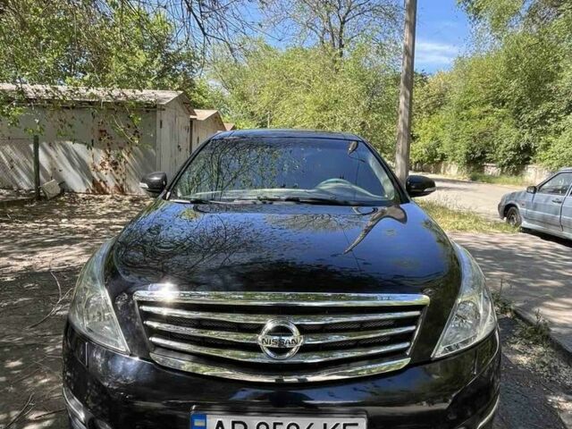 Черный Ниссан Теана, объемом двигателя 3.5 л и пробегом 143 тыс. км за 7800 $, фото 2 на Automoto.ua