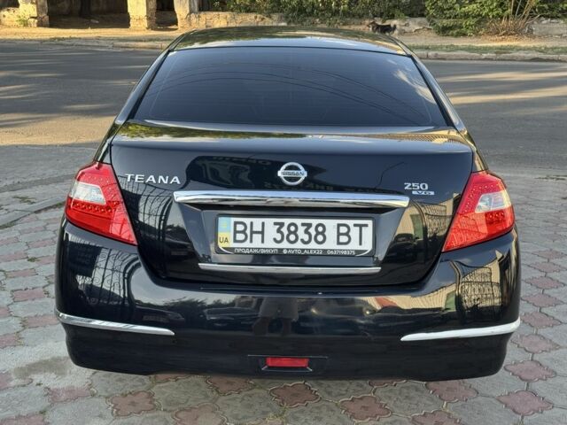 Черный Ниссан Теана, объемом двигателя 2.5 л и пробегом 174 тыс. км за 7499 $, фото 5 на Automoto.ua