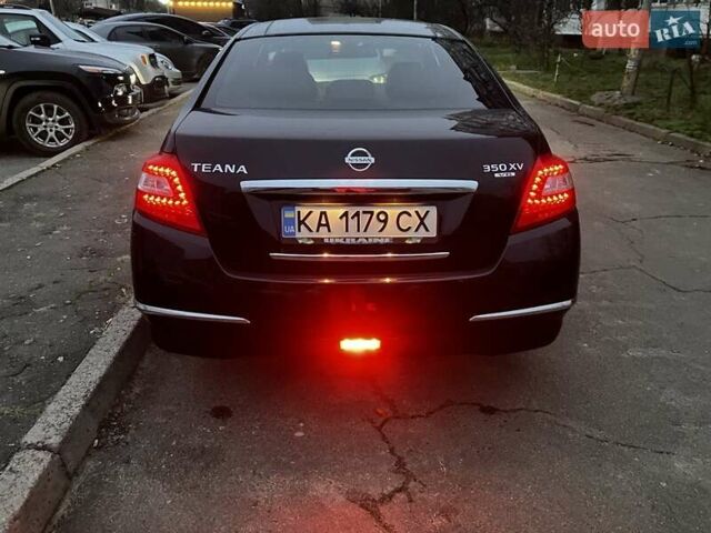 Черный Ниссан Теана, объемом двигателя 3.5 л и пробегом 149 тыс. км за 9000 $, фото 16 на Automoto.ua