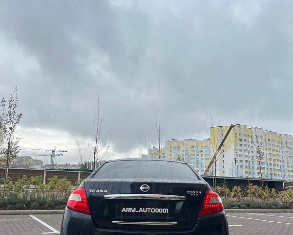Черный Ниссан Теана, объемом двигателя 2.5 л и пробегом 265 тыс. км за 5990 $, фото 18 на Automoto.ua