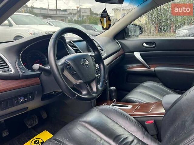 Чорний Ніссан Теана, об'ємом двигуна 2.5 л та пробігом 220 тис. км за 7900 $, фото 7 на Automoto.ua