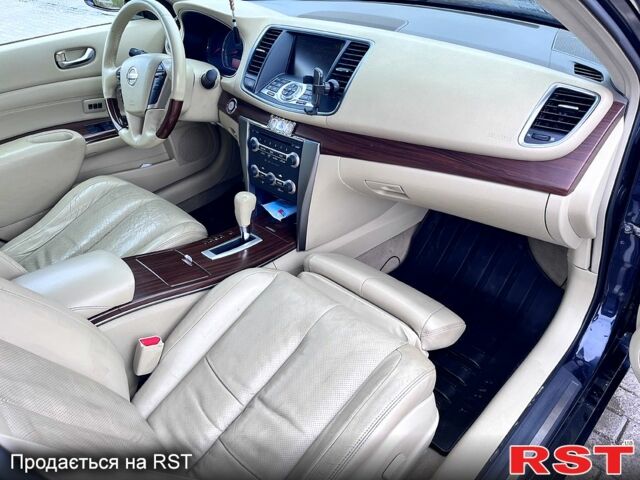 Чорний Ніссан Теана, об'ємом двигуна 2.5 л та пробігом 163 тис. км за 6000 $, фото 5 на Automoto.ua