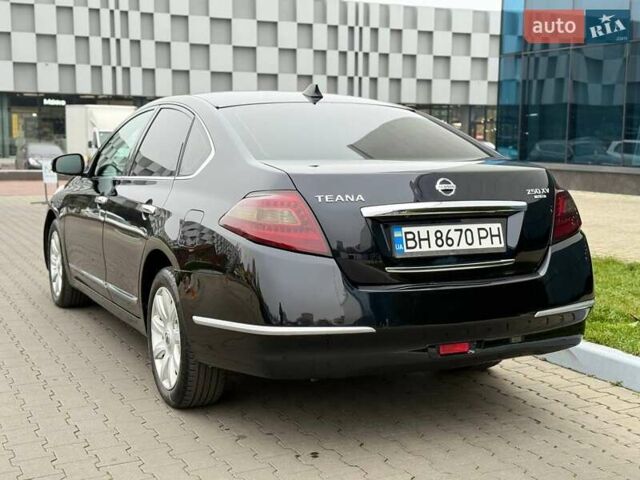 Черный Ниссан Теана, объемом двигателя 2.5 л и пробегом 197 тыс. км за 6999 $, фото 3 на Automoto.ua