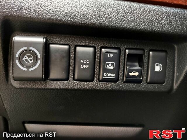 Чорний Ніссан Теана, об'ємом двигуна 3.5 л та пробігом 210 тис. км за 6800 $, фото 6 на Automoto.ua