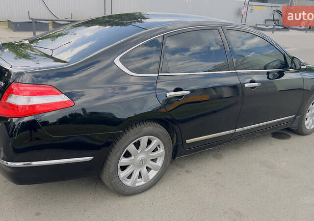 Ніссан Теана 2008 у Львові на Automoto.ua Чорний Ніссан Теана, об'ємом двигуна 3.5 л та пробігом 180 тис. км за 7600 $, фото 1 на Automoto.ua