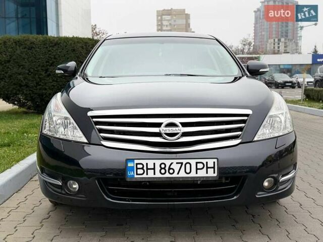 Черный Ниссан Теана, объемом двигателя 2.5 л и пробегом 197 тыс. км за 6999 $, фото 6 на Automoto.ua