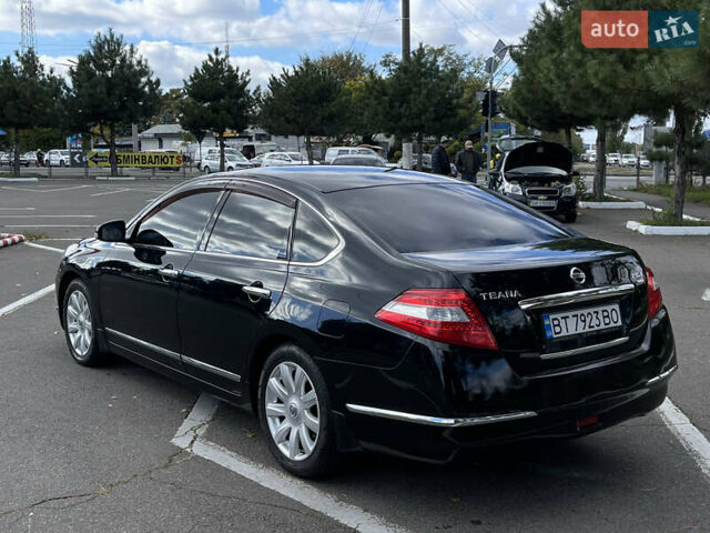 Ниссан Теана 2008 в Одессе на Automoto.ua Черный Ниссан Теана, объемом двигателя 2.5 л и пробегом 242 тыс. км за 7000 $, фото 6 на Automoto.ua