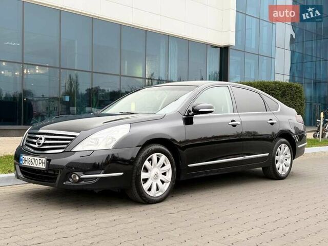 Черный Ниссан Теана, объемом двигателя 2.5 л и пробегом 197 тыс. км за 6999 $, фото 7 на Automoto.ua
