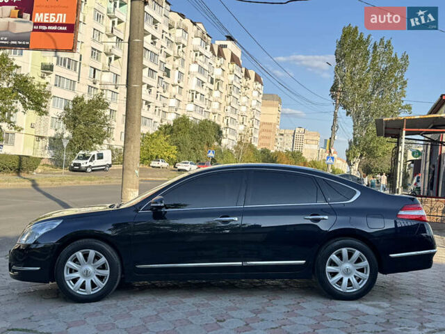 Чорний Ніссан Теана, об'ємом двигуна 2.5 л та пробігом 174 тис. км за 7799 $, фото 8 на Automoto.ua