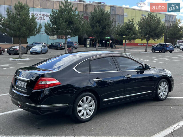 Ниссан Теана 2008 в Одессе на Automoto.ua Черный Ниссан Теана, объемом двигателя 2.5 л и пробегом 242 тыс. км за 7000 $, фото 4 на Automoto.ua